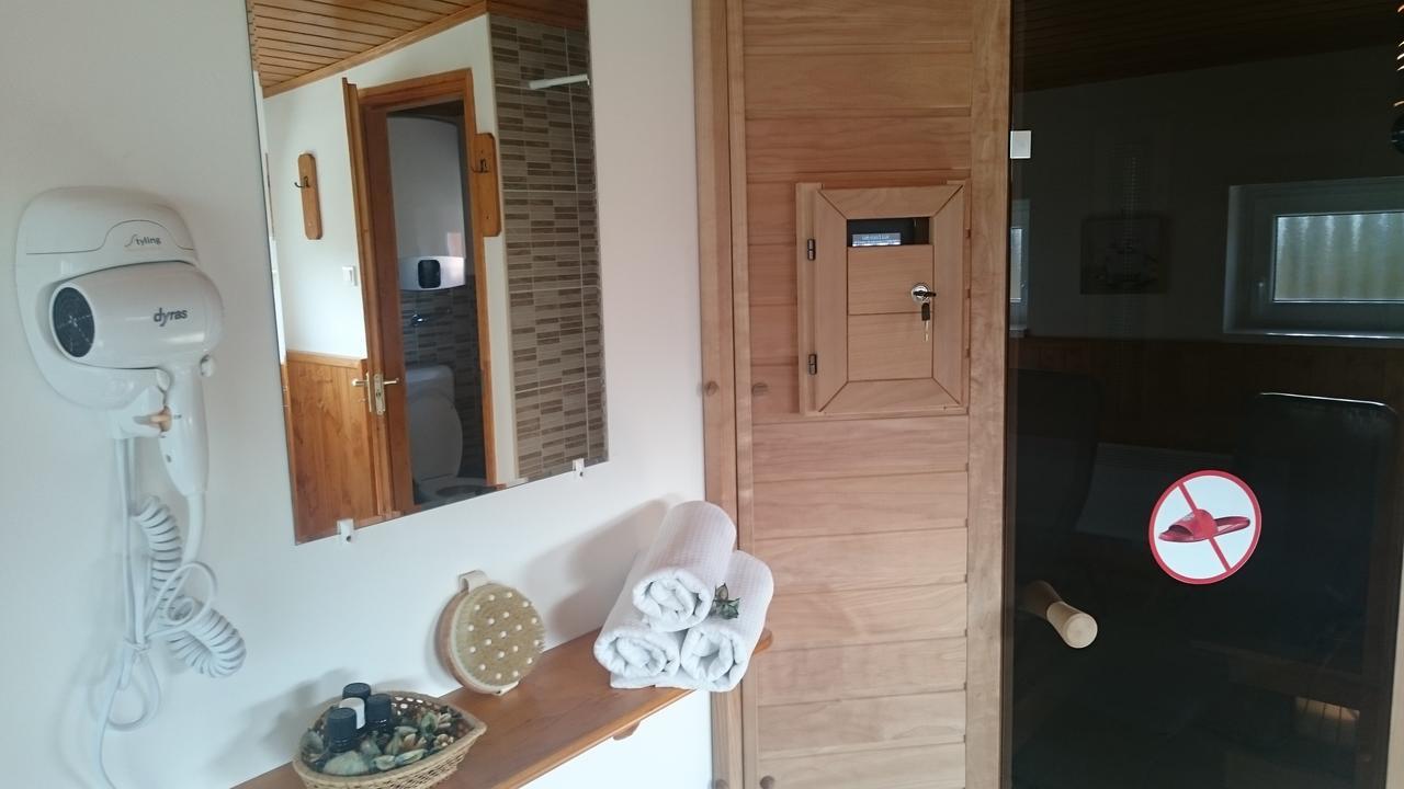 Balla Apartmanház Siófok Esterno foto